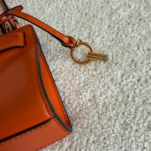 Tory Burch Lee Radziwill Petite Bag Orange Italian Leather Gold Hardware Handle - Picture 7 of 16